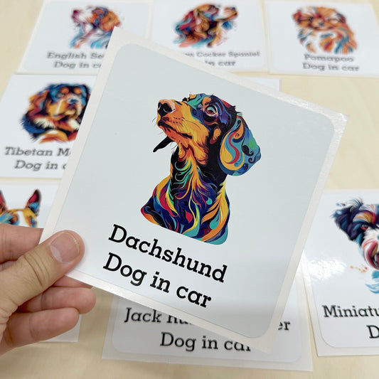 【ポップアート風】Dog in carステッカー｜カラフルな犬種別アートデザイン｜雑貨屋Cheerful