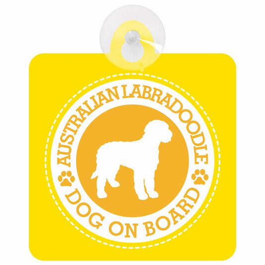 DOG ON BOARD AUSTRALIAN LABRADOODLE オーストラリアンラブラドゥードル イエロー 安全運転 肉球マーク 車用吸盤付サイン 12.4x14.6cm 表示プレート