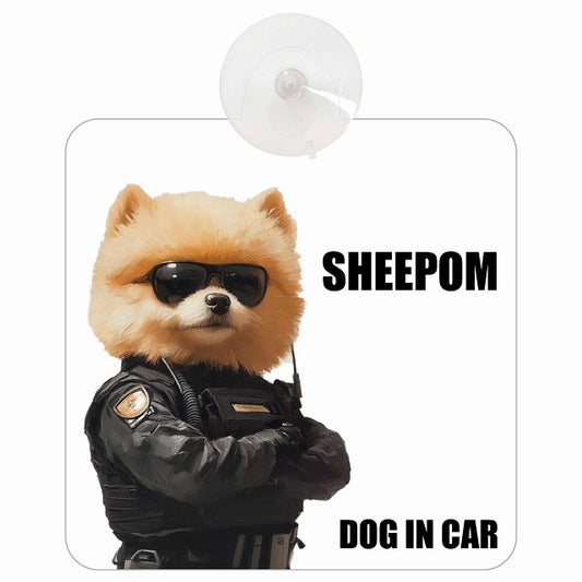 SHEEPOM シーポメ DOG IN CAR セキュリティガード風 ちょい悪 車用吸盤付サイン 12.4x14.6cm