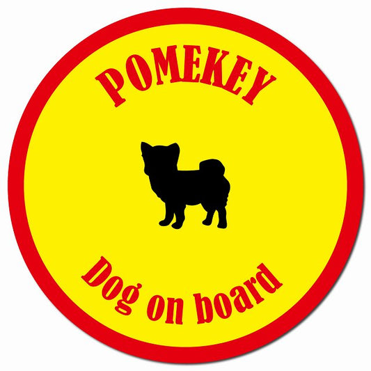 カラフル Dog on board ポメキー イエロー&レッド マグネット 車用 直径13cm 丸型 カーマグネット