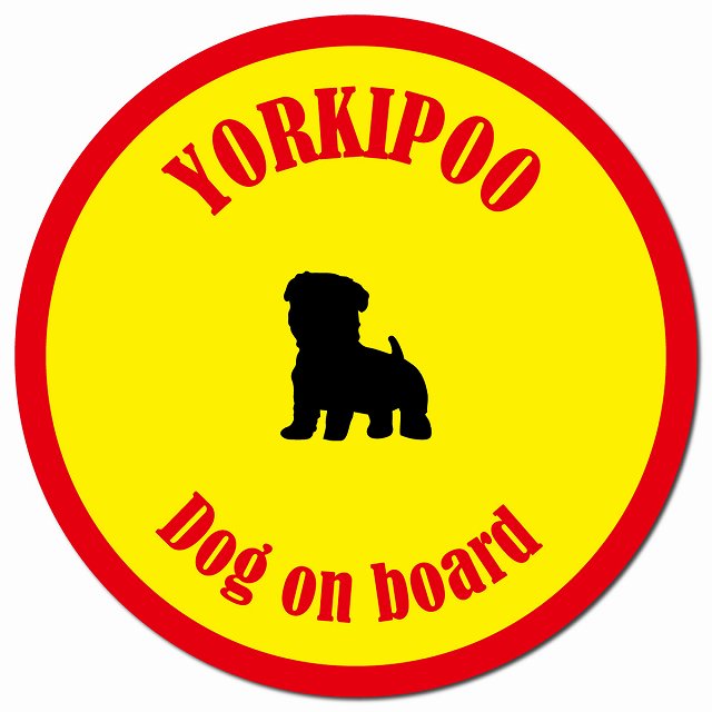 カラフル Dog on board ヨープー イエロー&レッド マグネット 車用 直径13cm 丸型 カーマグネット