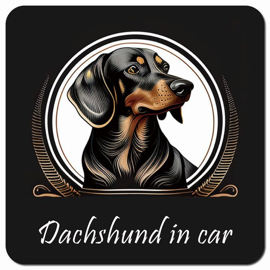 Dog in Car イラスト付 ダックスフント Bタイプ 車用 マグネット 13x13cm 正方形 カーマグネット 表示プレート