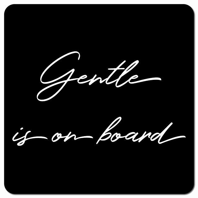 Gentle is on board 優しい人が乗っています ブラック シンプル 筆記体 車用 マグネット 13x13cm 正方形 カーマグネット 表示プレート
