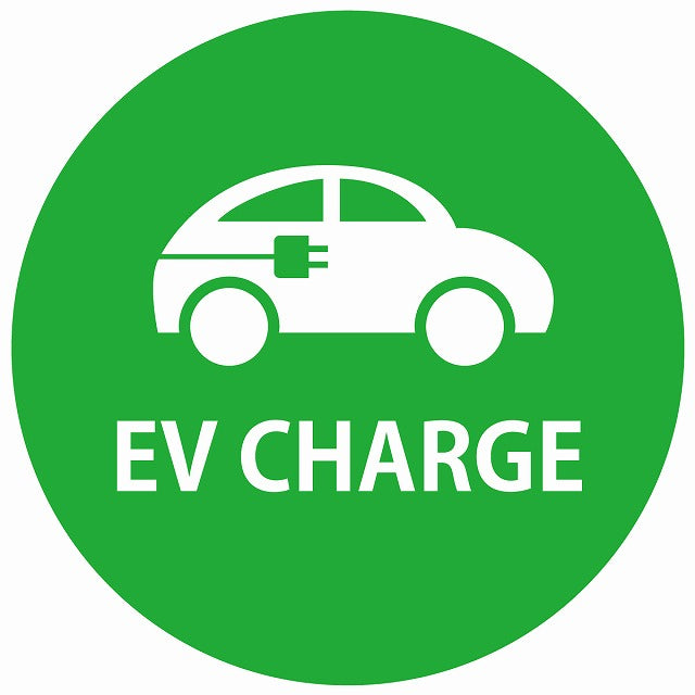 EV Charge 自動車とプラグ デザイン タイプ グリーンホワイト 電気自動車 充電 チャージ ステッカー 直径13cm シール サインステッカー