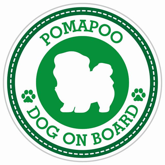 Dog on board POMAPOO ポメプー グリーン 肉球マーク 直径13cm 丸型 シール カーステッカー