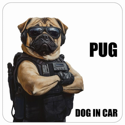 PUG パグ DOG IN CAR セキュリティガード風 ちょい悪 ステッカー 13x13cm 正方形 シール カーステッカー
