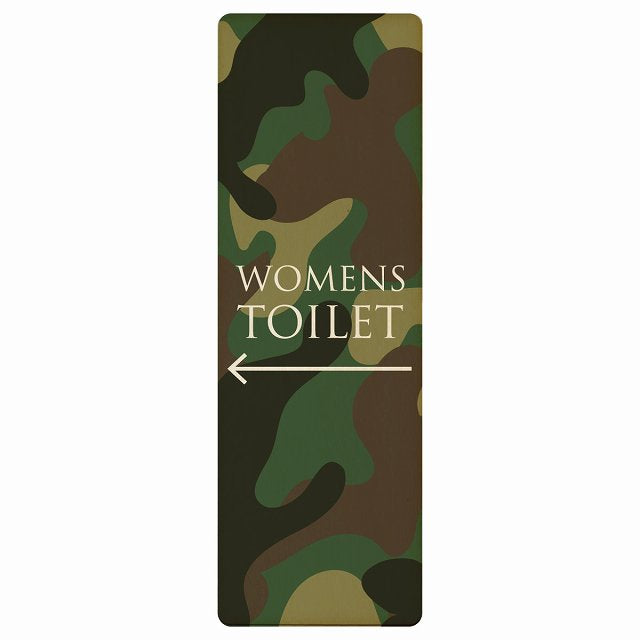 トイレ WOMENS 文字タイプ 迷彩 カラー 左矢印 木製プレート 長方形 縦タイプ 看板 サインプレート 誘導表示 ピクトサイン ピクトグラム 選べるサイズ
